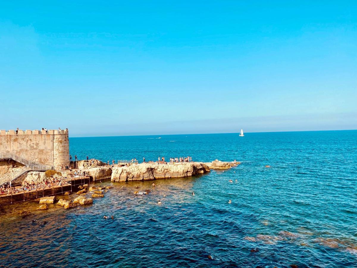 Incantevole Appartamento In Palazzo Storico Ortigia Syracuse Extérieur photo