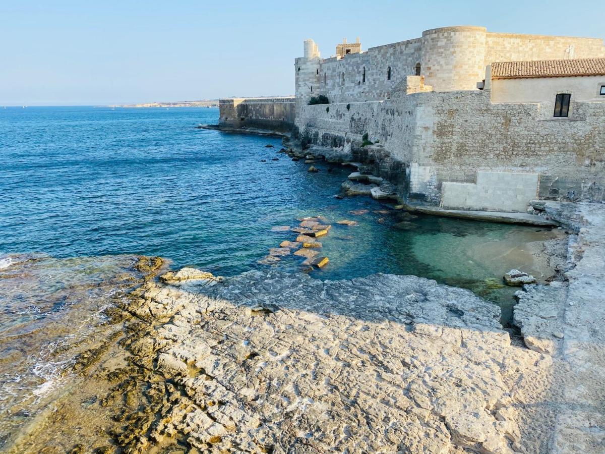 Incantevole Appartamento In Palazzo Storico Ortigia Syracuse Extérieur photo