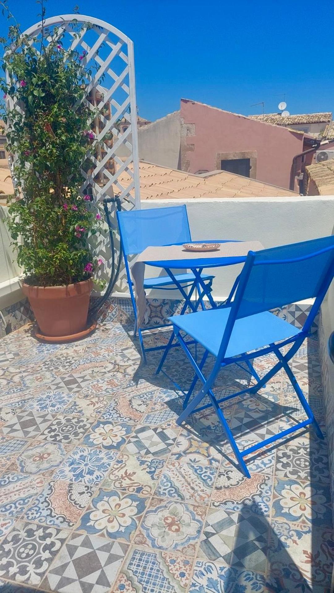 Incantevole Appartamento In Palazzo Storico Ortigia Syracuse Extérieur photo